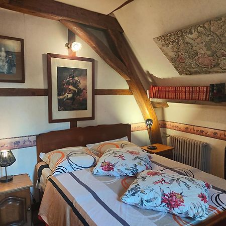 Bed and Breakfast La Taniere Des Tanneries Tonnerre Exterior foto