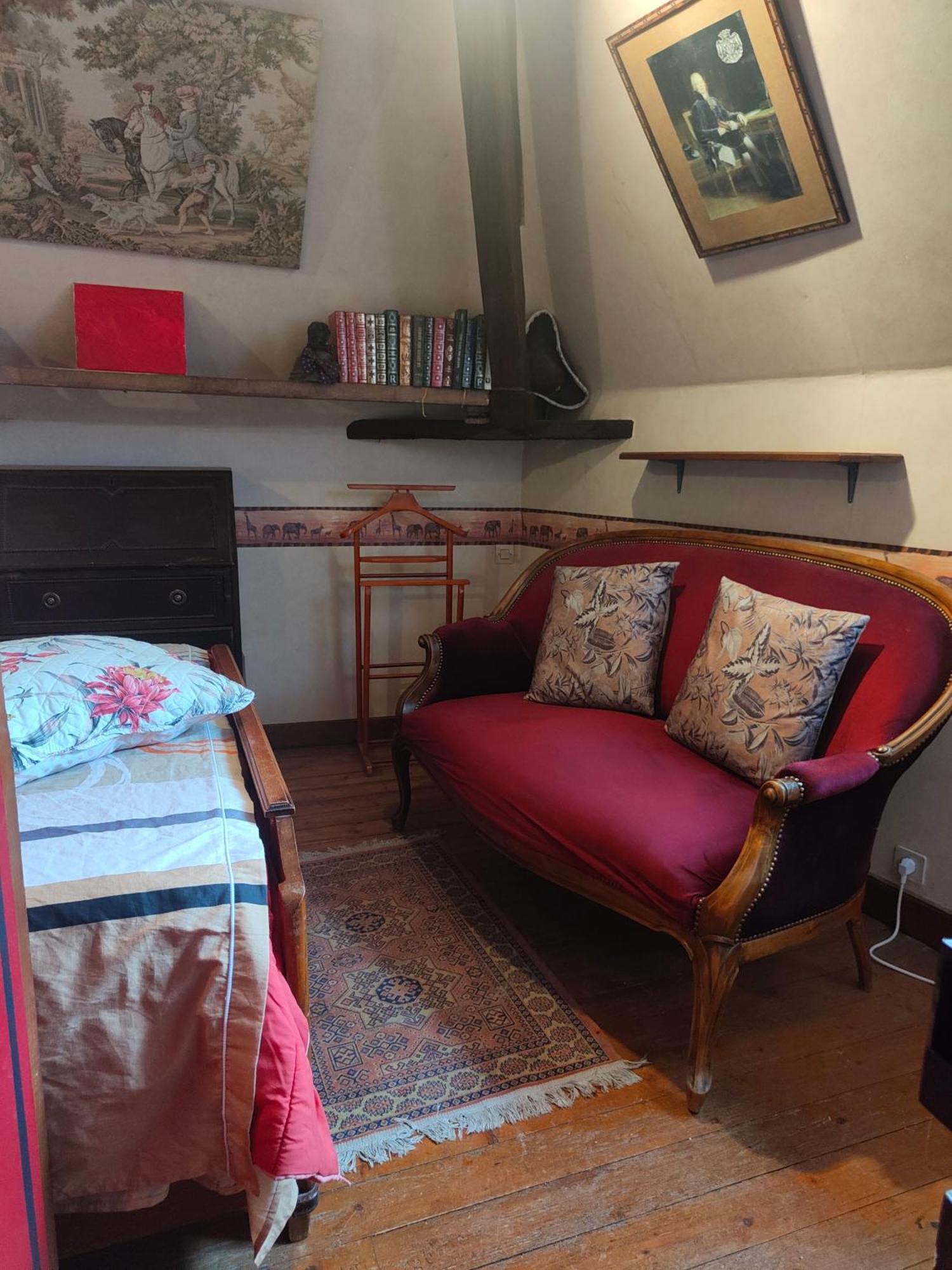 Bed and Breakfast La Taniere Des Tanneries Tonnerre Exterior foto